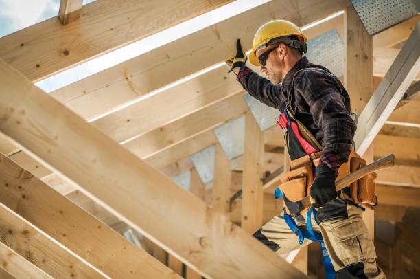 Best Roof Gutter Cleaning  in Milton, FL